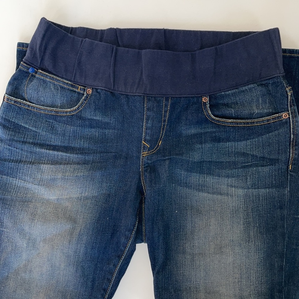 Gap maternity skinny jeans, size 12